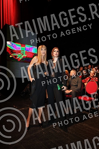 The 50th L'Oreal Belgrade Fashion Week closed with a fashion show of the VIgorÂ® collection of Igor Todorovic's atelier.Modnom revijom kolekcije VIgorÂ® ateljea Igora Todorovica zatvorena je 50. L'Oreal beogradska nedelja mode. 