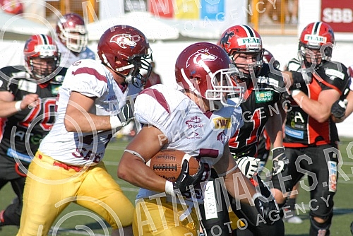 Final four Belgrade Europe Champions League odrzan na stadionu Vozdovac (TC Stadion) u Beograd. Finalna utakmica izmedju SBB Vukovi (Belgrade/Serbia) i Carlstad Crusaders(Sweden).