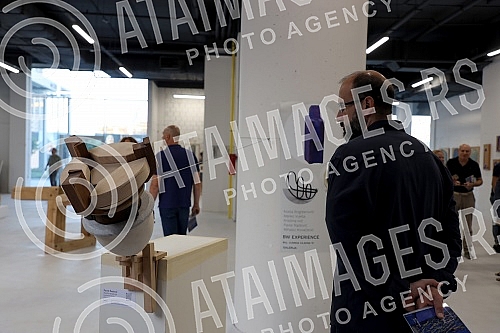 The collective exhibition of sculptures 