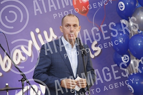 The Minister of Health in the Government of the Republic of Serbia, Dr. Zlatibor Loncar, attended the ceremony on the occasion of the opening of the new special gas filling station and laboratory of the company Messer Tehogas.Ministar zdravlja u Vl