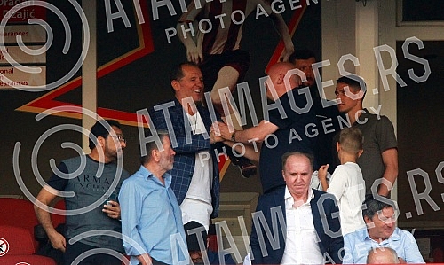 The finals of the Serbian Cup between FC Red Star and FC Partizan are played at the Rajko Mitic Stadium.Finale Kupa Srbije izmedju FK Crvene zvezde i FK Partizana igra se na stadionu Rajko Mitic.