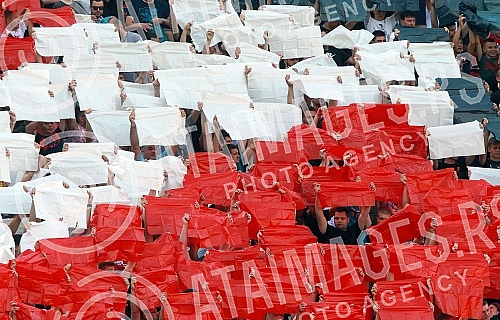 The finals of the Serbian Cup between FC Red Star and FC Partizan are played at the Rajko Mitic Stadium.Finale Kupa Srbije izmedju FK Crvene zvezde i FK Partizana igra se na stadionu Rajko Mitic.