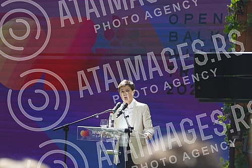 The President of the Government of the Republic of Serbia, Ana Brnabic, attended the awarding of the Wine Trophy of the Open Balkans as part of the First International Wine Fair Wine Vision of the Open Balkans in Hall 1 of the Belgrade Fair.Predsed