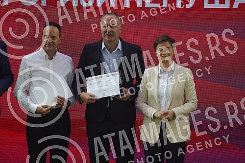 The President of the Government of the Republic of Serbia, Ana Brnabic, attended the awarding of the Wine Trophy of the Open Balkans as part of the First International Wine Fair Wine Vision of the Open Balkans in Hall 1 of the Belgrade Fair.Predsed