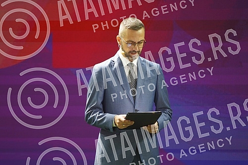 The President of the Government of the Republic of Serbia, Ana Brnabic, attended the awarding of the Wine Trophy of the Open Balkans as part of the First International Wine Fair Wine Vision of the Open Balkans in Hall 1 of the Belgrade Fair.Predsed