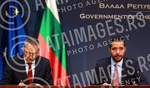 The Minister of Construction, Transport and Infrastructure of Serbia, Tomislav Momirovic, and the Ambassador of Bulgaria to Serbia, Petko Dojkov, on behalf of the Ministry of Transport and Communications of Bulgaria, signed an agreement on cooperatio