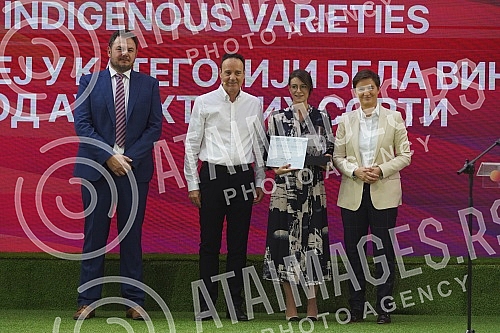 The President of the Government of the Republic of Serbia, Ana Brnabic, attended the awarding of the Wine Trophy of the Open Balkans as part of the First International Wine Fair Wine Vision of the Open Balkans in Hall 1 of the Belgrade Fair.Predsed