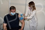 The President of the Republic of Serbia, Aleksandar Vucic, received the third (booster) dose of the coronavirus vaccine at the vaccination point in Hall 7 at the Belgrade Fair.Predsednik Republike Srbije Aleksandar Vucic primio je trecu (buster) do