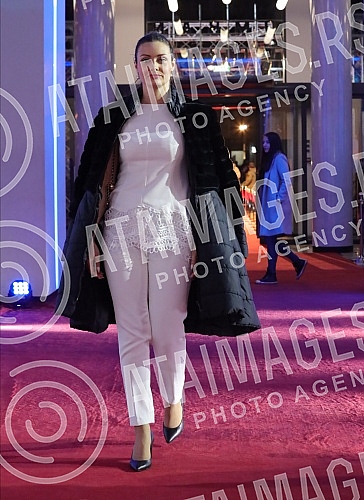 The jubilee ceremony of the 50th Festa was held in Kombank Hall.Ceremonija svecanog otvaranja jubilanog, 50. Festa  odrzan je u Kombank dvorani.