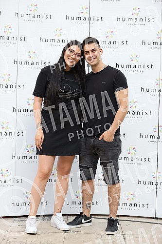 The humanitarian foundation Humanist organized the event, which aims to raise funds for the treatment of a boy named Jakov Kovacic, who suffers from bronchopulmonary dysplasia, and who is one of the children within the Be Human Foundation.Humanitar