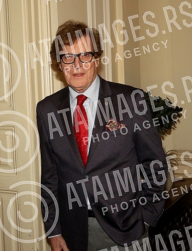 A celebration of 150 organized tourism on the island of Hvar was held at the Book Club.Proslava povodom 150 organizovanog turizma na ostrvu Hvar odrzano u Klubu knjizevnika.