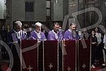 Worship during the Passion Week in the Cathedral Church of St. Archangel Michael on Good Friday - morning with the singing of articles and a procession around the temple.Bogosluzenje tokom Stradalne sedmice u Sabornoj crkvi  Sv. Arhangela Mihaila n