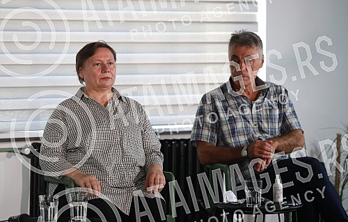 In the premises of the Civic initiatives, a press conference on the occasion of the fire at the Vinca landfill, which was organized by environmental organizations gathered around the Environmental uprising.U prostorijama Gradjanskih inicijativa kon