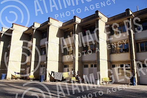 Refugees camp Adasevci near border with Croatia.Izbeglice u kampu Adasevci, na granici sa Hrvatskom.