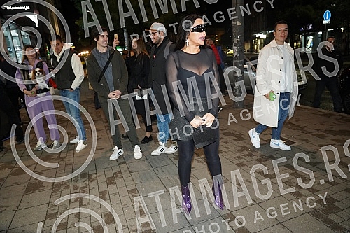 The latest iPhone 14 Pro and iPhone 14 Pro Max phone models have arrived in Serbia, and on this occasion, a special event was organized in the iSTYLE store at midnight, where Seka Aleksic was a guest.Najnoviji iPhone 14 Pro i iPhone 14 Pro Max mode