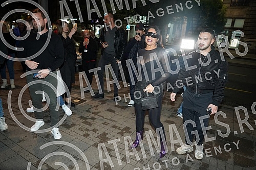 The latest iPhone 14 Pro and iPhone 14 Pro Max phone models have arrived in Serbia, and on this occasion, a special event was organized in the iSTYLE store at midnight, where Seka Aleksic was a guest.Najnoviji iPhone 14 Pro i iPhone 14 Pro Max mode