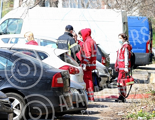 In a fire early this morning, six people were killed and six injured in a tapeworm in Milutin Milankovic Boulevard in New Belgrade, the Interior Ministry said.U pozaru rano jutros u soliteru u Bulevaru Milutina Milankovica u Novom Beogradu, smrtno j