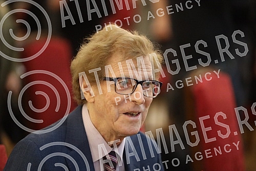 Commemoration on the occasion of the death of one of the greatest Serbian and Yugoslav singers of popular music, Djordje Marjanovic, was held in the Ceremonial Hall of the Belgrade City Assembly.Komemoracija povodom smrti jednog od najvecih srpskih