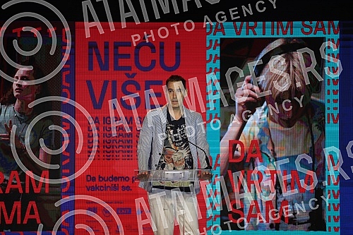 The start of the youth vaccination campaign has been announced at the Belgrade Youth Center.U Domu omladine Beograda najavljen pocetak kampanje za vakcinaciju mladih.