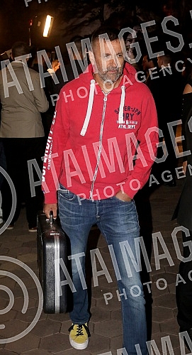 A celebration of 25 years of Pink television held at Topciderac Restaurant.Proslava 25 godina televizije Pink odrzana u restoranu Topciderac.