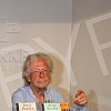 Nobel Laureate Peter Handke, who during a short visit to Belgrade, socialized with readers in the Delfi SKC bookstore and signed his books.Nobelovac Peter Handke, koji je u kratkoj poseti Beogradu druzio se sa citaocima u knjizari Delfi SKC i potpi