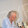 Nobel Laureate Peter Handke, who during a short visit to Belgrade, socialized with readers in the Delfi SKC bookstore and signed his books.Nobelovac Peter Handke, koji je u kratkoj poseti Beogradu druzio se sa citaocima u knjizari Delfi SKC i potpi