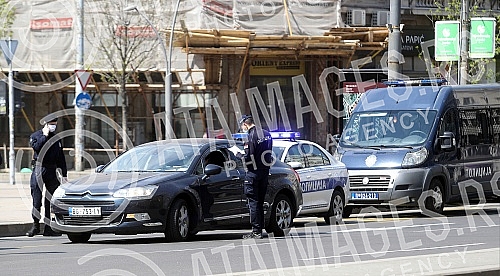 Living in Belgrade during the longest curfew imposed because of a virus corona.Zivot u Beogradu tokom najduzeg policijskog casa koji je uveden zbog korona virusa.
