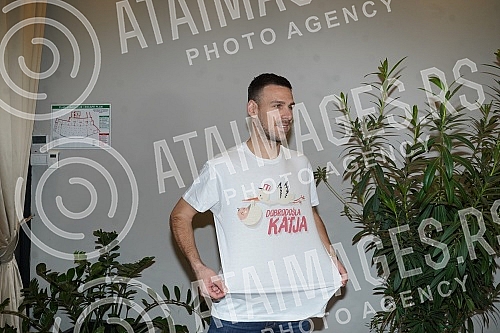 Singer Katarina Grujic and football player Marko Gobeljic became the parents of daughter Katja yesterday, and on that happy occasion, a celebration was held tonight at the Topciderac restaurant.