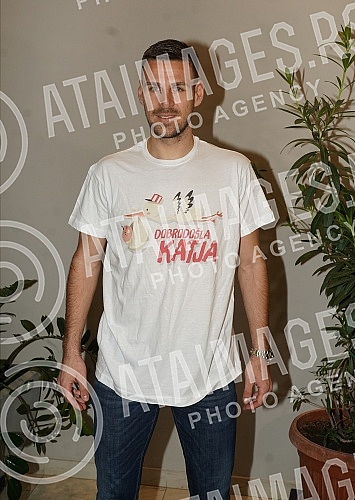 Singer Katarina Grujic and football player Marko Gobeljic became the parents of daughter Katja yesterday, and on that happy occasion, a celebration was held tonight at the Topciderac restaurant.