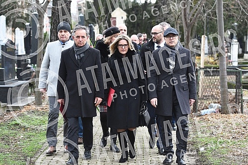 The ceremonial laying of wreaths on the renovated tombstone of Josip Runjanin at the Assumption Cemetery in Novi Sad marked the 200th anniversary of the birth of the composer of the Croatian national anthem as part of the celebration of the First Nat