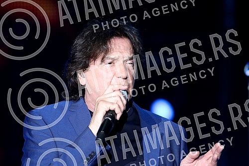 Concert of Zdravko Colic held on stadium National Arena 