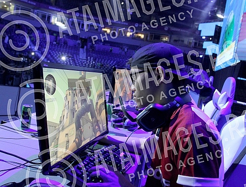 World Championships in Counter-Strike: Global Offensive held in Kombank arena.Svetsko prvenstvo u Kaunter strajku - Globalna ofanziva odrzano u Kombank areni. 