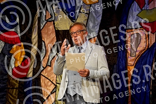 The new theater award for the best direction of the play for children 