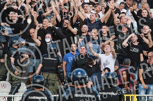 The match of the ninth round of the Linglong Tire Super League of Serbia between FK Partizan and FK Crvena zvezda was played at the Partizan stadium.Utakmica devetog  kola Linglong Tire Super liga Srbije izmedju FK Partizan i FK Crvena zvezda odigr
