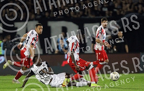 The match of the ninth round of the Linglong Tire Super League of Serbia between FK Partizan and FK Crvena zvezda was played at the Partizan stadium.Utakmica devetog  kola Linglong Tire Super liga Srbije izmedju FK Partizan i FK Crvena zvezda odigr
