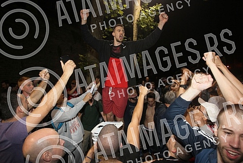  Squad of KK Crvena zvezda celebrate trophy at Kalemegdan.Ekipa KK Crvena zvezda proslavila je trofej na Kalemegdanu.