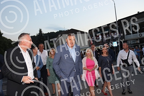 Concert on the occasion of the Day and celebration of the municipality of Celinac on the Square in front of the Municipality.Koncert povodom Dana i slave opstine Celinac na Trgu ispred Opstine. 