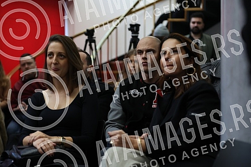 The press conference on the occasion of the start of the broadcast of the domestic series 