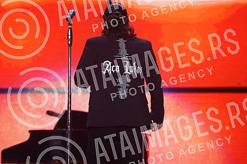 Aleksandar Vuksanovic - Aca Lukas celebrates his 54th birthday today, and on that occasion he held a traditional concert in Stark Arena.Aleksandar Vuksanovic - Aca Lukas danas proslavlja svoj 54. rodjendan, a tim povodom odrzao je tradicionalni kon