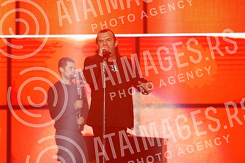 Aleksandar Vuksanovic - Aca Lukas celebrates his 54th birthday today, and on that occasion he held a traditional concert in Stark Arena.Aleksandar Vuksanovic - Aca Lukas danas proslavlja svoj 54. rodjendan, a tim povodom odrzao je tradicionalni kon