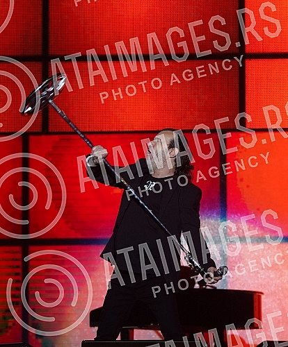 Aleksandar Vuksanovic - Aca Lukas celebrates his 54th birthday today, and on that occasion he held a traditional concert in Stark Arena.Aleksandar Vuksanovic - Aca Lukas danas proslavlja svoj 54. rodjendan, a tim povodom odrzao je tradicionalni kon