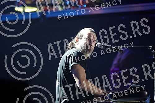 Aleksandar Vuksanovic - Aca Lukas celebrates his 54th birthday today, and on that occasion he held a traditional concert in Stark Arena.Aleksandar Vuksanovic - Aca Lukas danas proslavlja svoj 54. rodjendan, a tim povodom odrzao je tradicionalni kon