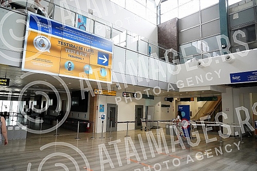 A test center for Covid-19 has been opened at Nikola Tesla Airport in Belgrade, which is open 24 hours a day and is located in Terminal 1 of Belgrade Airport.Na Aerodromu Nikola Tesla u Beogradu otvoren je centar za testiranje na Covid-19 koji je o