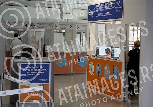 A test center for Covid-19 has been opened at Nikola Tesla Airport in Belgrade, which is open 24 hours a day and is located in Terminal 1 of Belgrade Airport.Na Aerodromu Nikola Tesla u Beogradu otvoren je centar za testiranje na Covid-19 koji je o