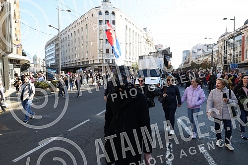 Several thousand citizens gathered for the fifth protest 