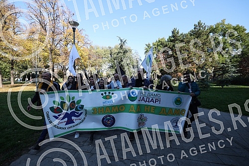 Several thousand citizens gathered for the fifth protest 