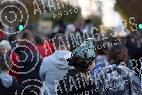 Several thousand citizens gathered for the fifth protest 