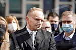 The President of the Party of freedom and justice, Dragan Djlas, held a press conference in front of the First basic public prosecutor's office.Predsednik Stranke slobode i pravde Dragan Djlas odrzao je konferenciju za novinare ispred Prvog osnovno