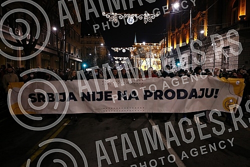 In front of the Presidency, a protest is being held against the excavation of lithium and pine on the territory of the whole of Serbia, under the name 