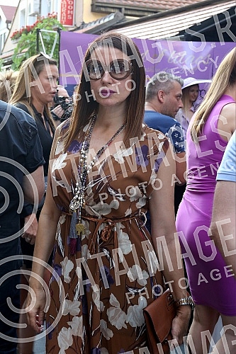 Party on the occasion of a successful fashion show in Paris.Zurka povodom uspesne modne revije u Parizu.